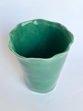 Load image into Gallery viewer, Ceramic Vase