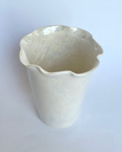 Load image into Gallery viewer, Ceramic Vase