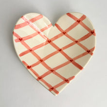 Load image into Gallery viewer, Ceramic Heart Plate
