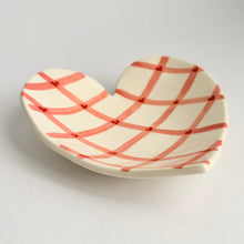 Load image into Gallery viewer, Ceramic Heart Plate
