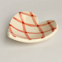 Load image into Gallery viewer, Ceramic Heart Plate
