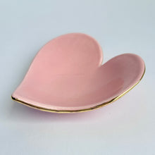 Load image into Gallery viewer, Ceramic Heart Plate
