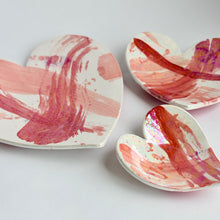 Load image into Gallery viewer, Ceramic Heart Plate
