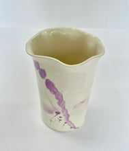 Load image into Gallery viewer, Ceramic Abstract Vase Lilac
