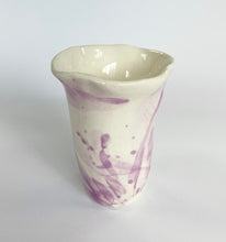 Load image into Gallery viewer, Ceramic abstract vase- lilac
