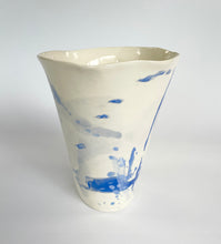 Load image into Gallery viewer, Ceramic abstract vase- blue
